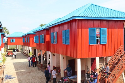  الرحمة العالمية تفتتح قرية سكنية في كمبوديا 